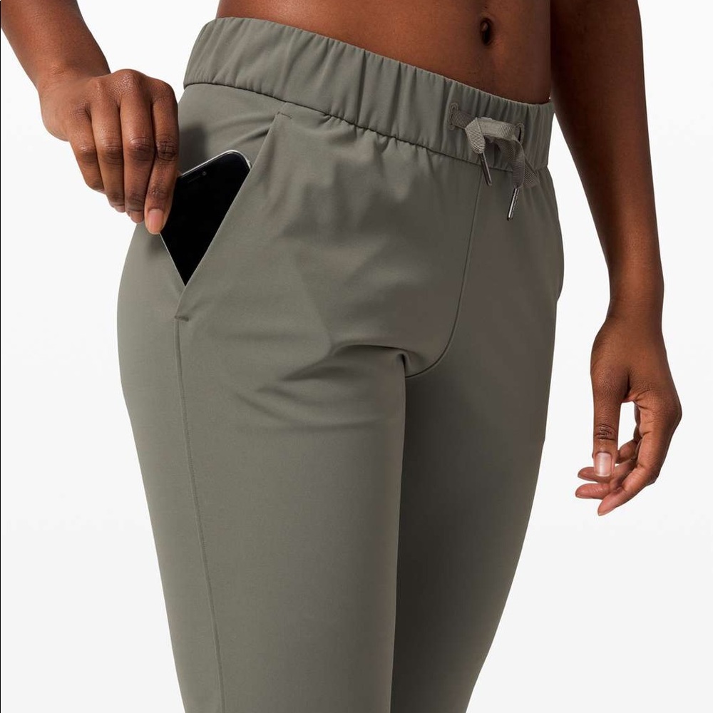 Lululemon On the Fly Pant Luxtreme
